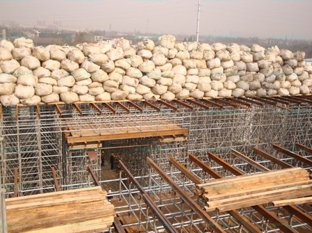 碗扣式鋼管腳手架施工作業(yè)注意事項★不要小看啦!